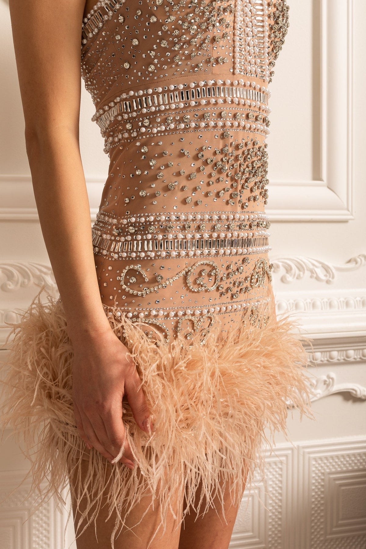 Halter Neck Pearl Crystal Embellished Feather Hem Mini Dress - View 14