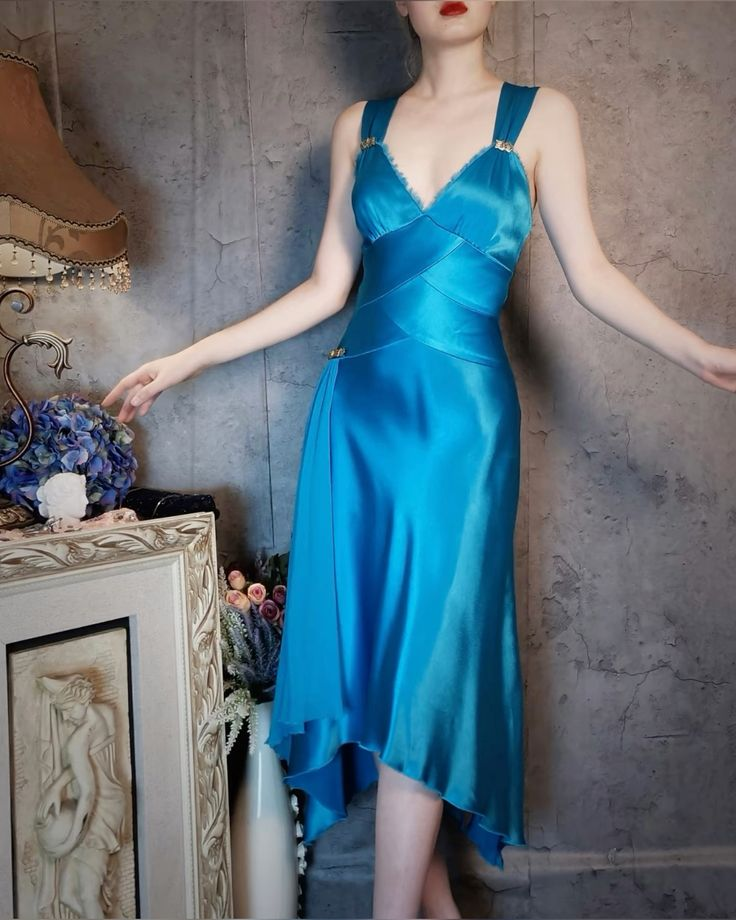Vintage Blue V NecK Satin Mermaid Evening Dress Long Birthday Prom Gown D1475