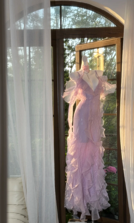 Classy Pink Spaghetti Straps V Neck Lace Chiffon Ruffle Mermaid Evening Dress Long Party Dress with Ribbon D1246