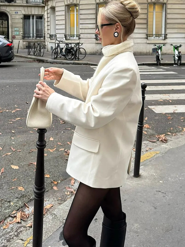 White Double Pockets V-neck Coat