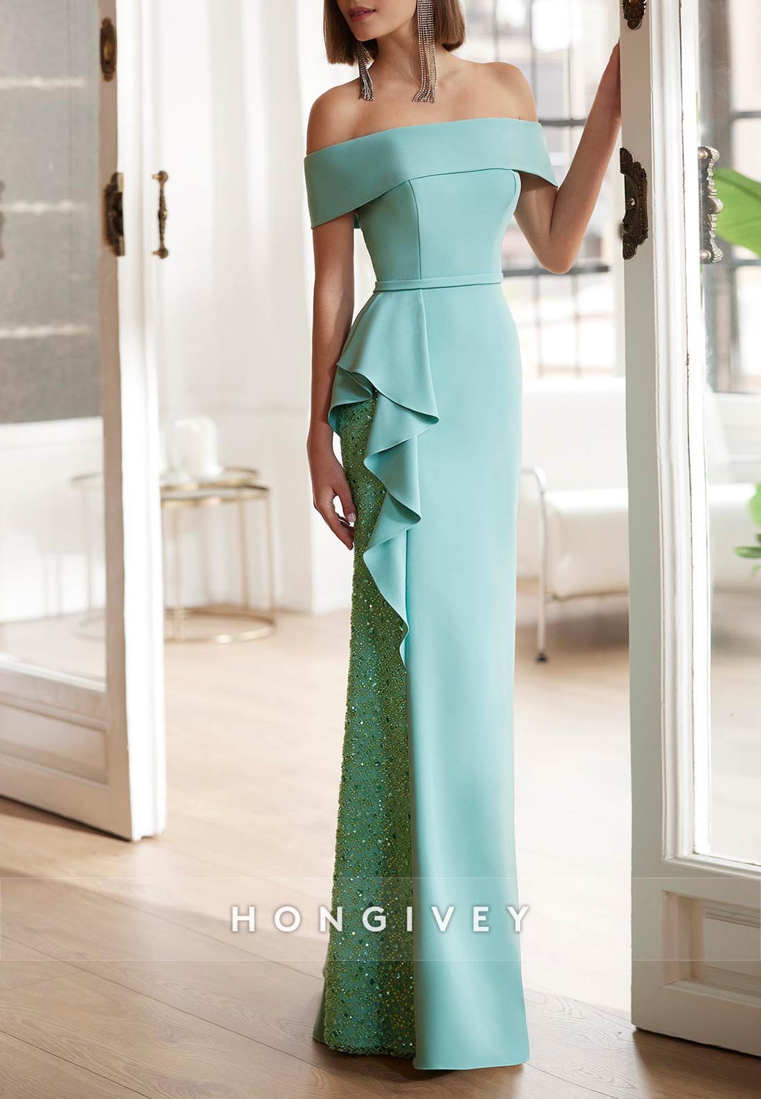 Column Floor-Length Pleated Off the Shoulder Mother of Bride Shawl Satin Evening Gown