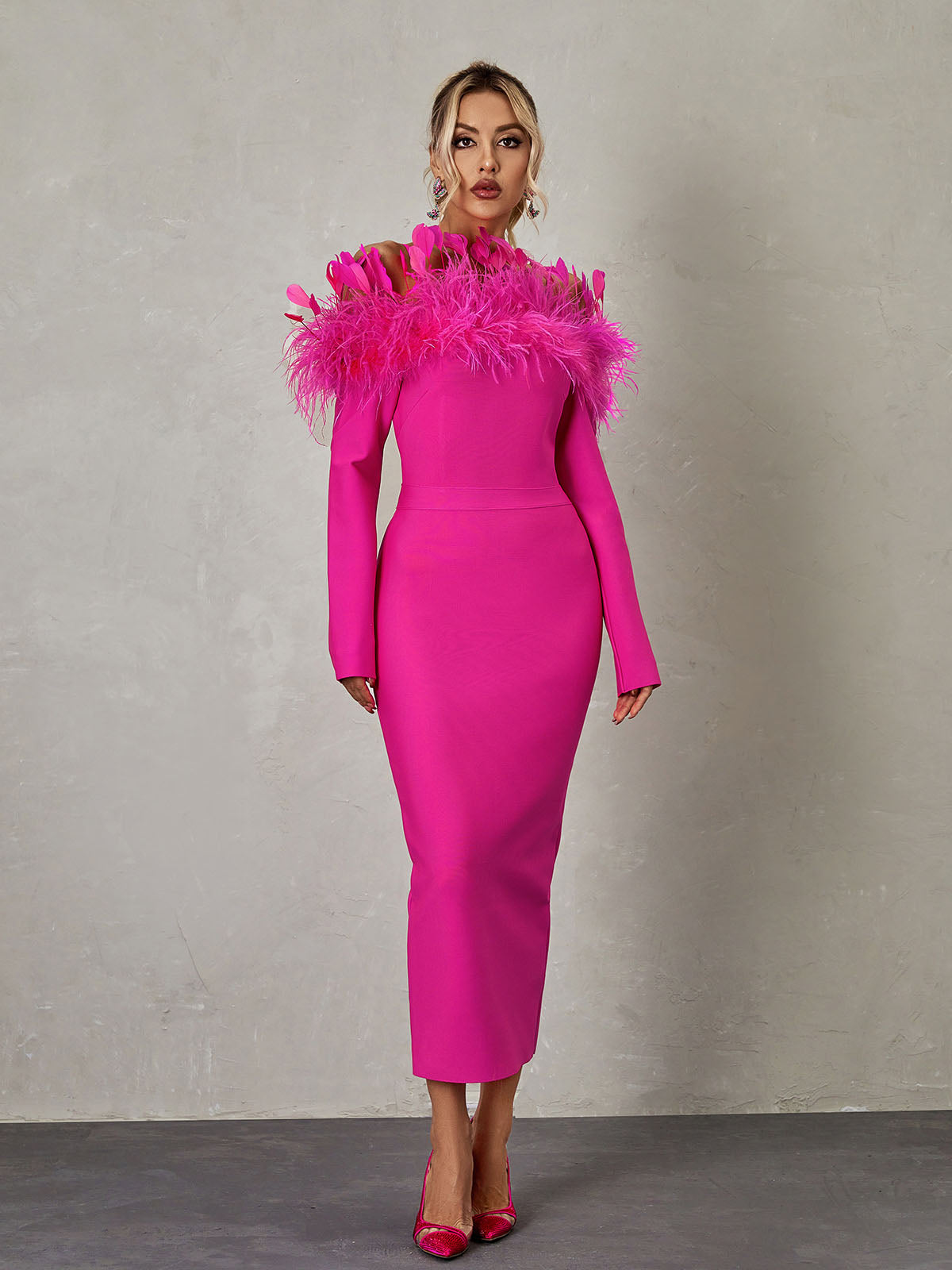 Feather Off Shoulder Long Sleeve Bandage Maxi Dress - View 2