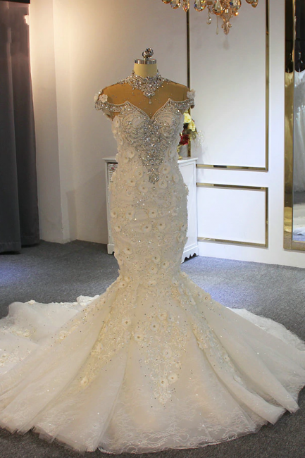 Extravagant Mermaid High Neck Glitter Wedding Dresses with Lace