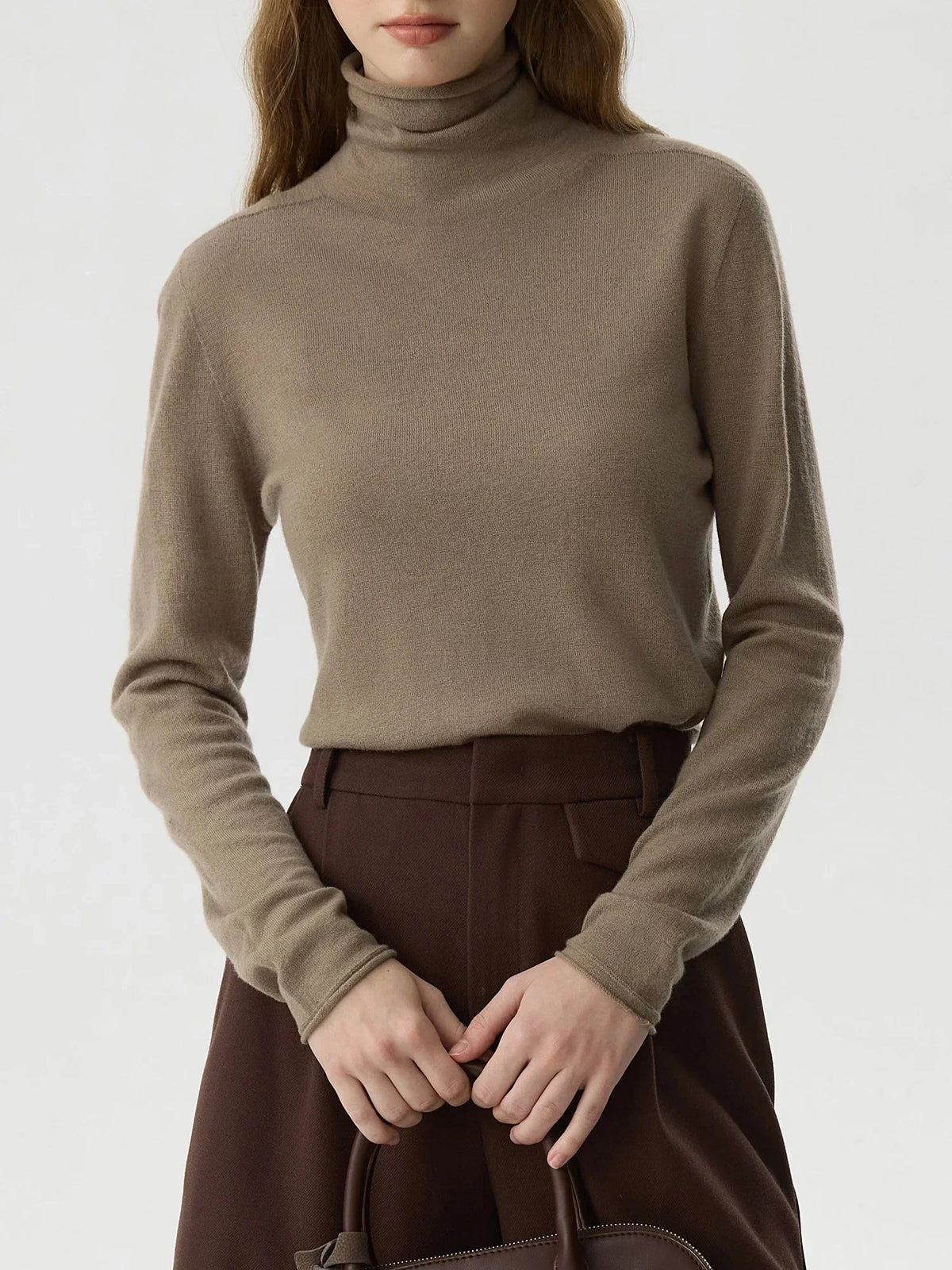 100% Wool Turtleneck Thin Wool Sweater Coffee color / S