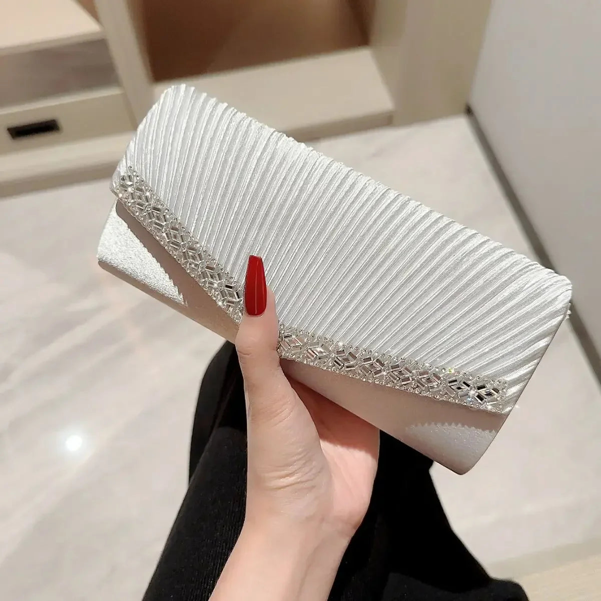Chain Shoulder Wedding Party Wristlet