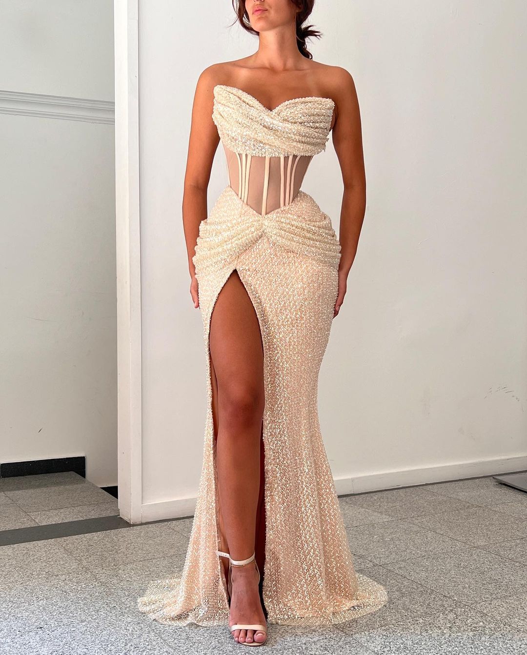 Elegant & Luxurious Off-Shoulder Sleeveless Sequined Sheath Evening Party Prom Dress