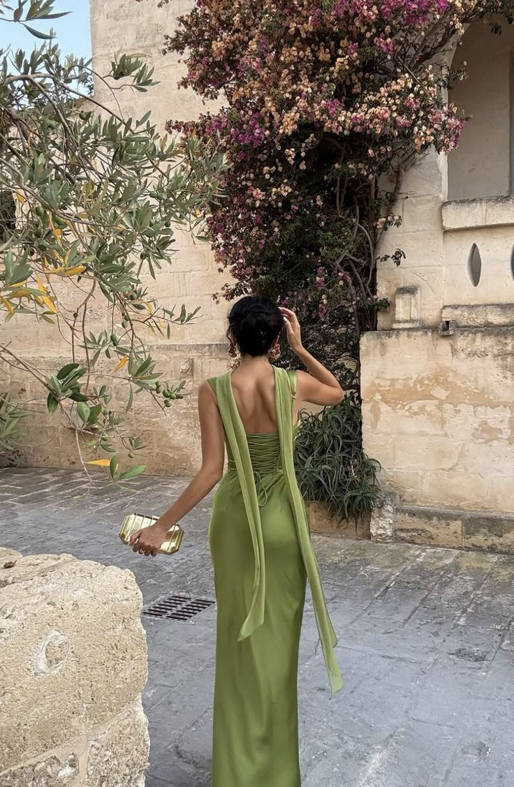 Elegant Green Satin Mermaid Long Wedding Guest Dress Birthday Party Dress D1369