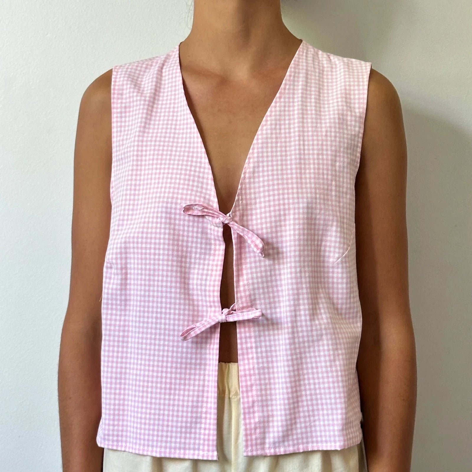 Tie-Front Lace Camis Crop Top