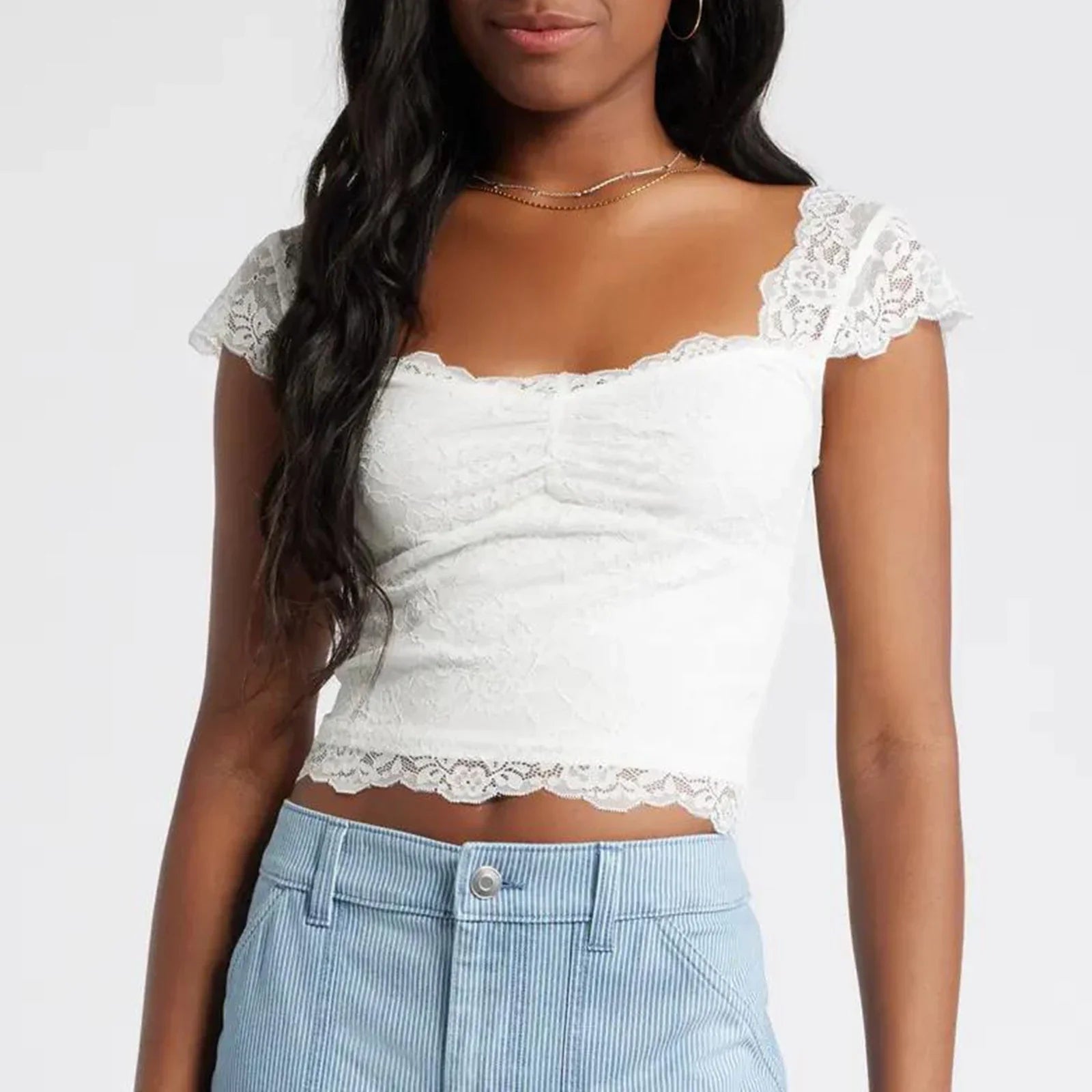 Lace Trim Short Sleeve Crop Top