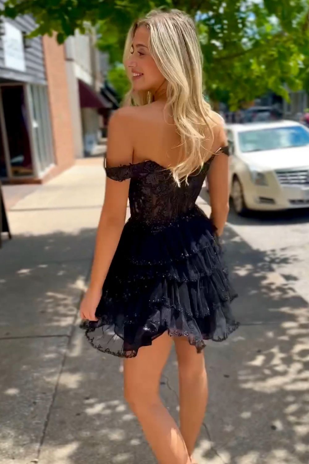 Gorgeous A-Line Light Blue Short Tiered Homecoming Dress With Appliques - Fashionpara