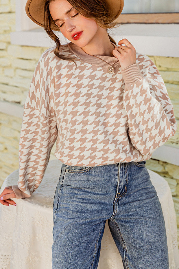 Khaki Geometric Houndstooth Knit Sweater for Stylish Comfort