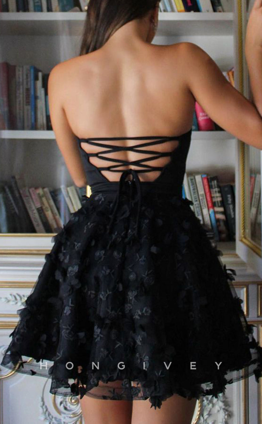 H1947 - Sexy A-Line Sweetheart Strapless Lace-Up Appliques Short Homecoming Dress - Fashionpara