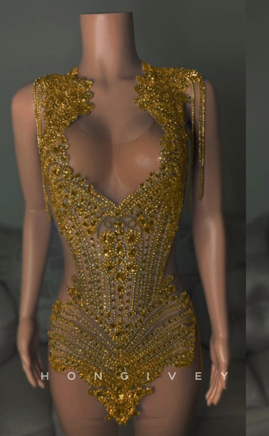 H2088 - Sexy Futted Glitter Illusion Bateau Sleeveless Sequined Appliques Homecoming Dresses For Black Women - Fashionpara