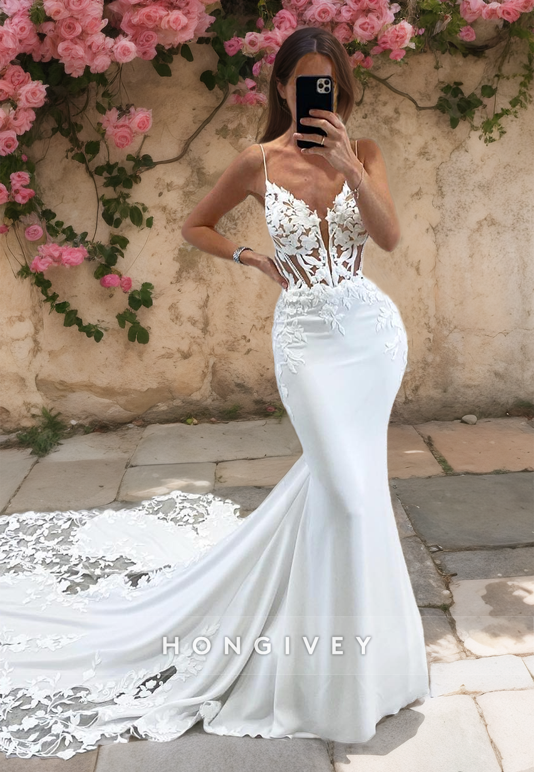 Sexy Applique Trumpet Wedding Dress with Train New 2025