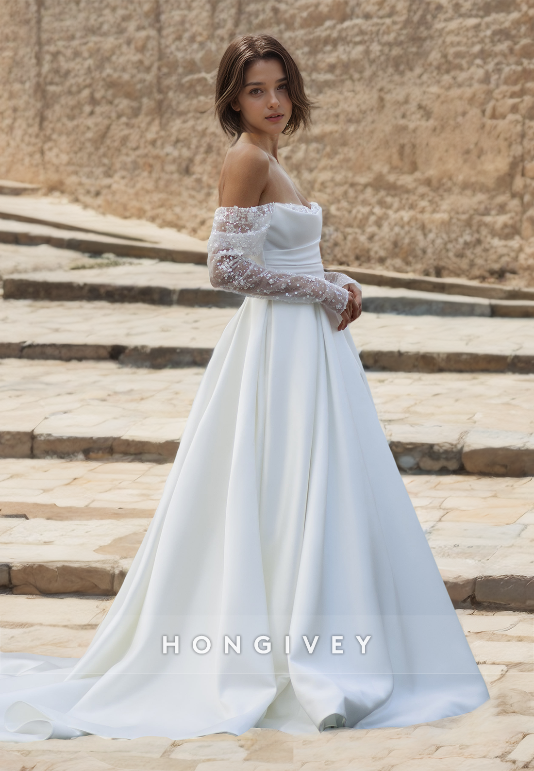 Chic Ruched Long Sleeves Satin A-Line Wedding Dress Gown