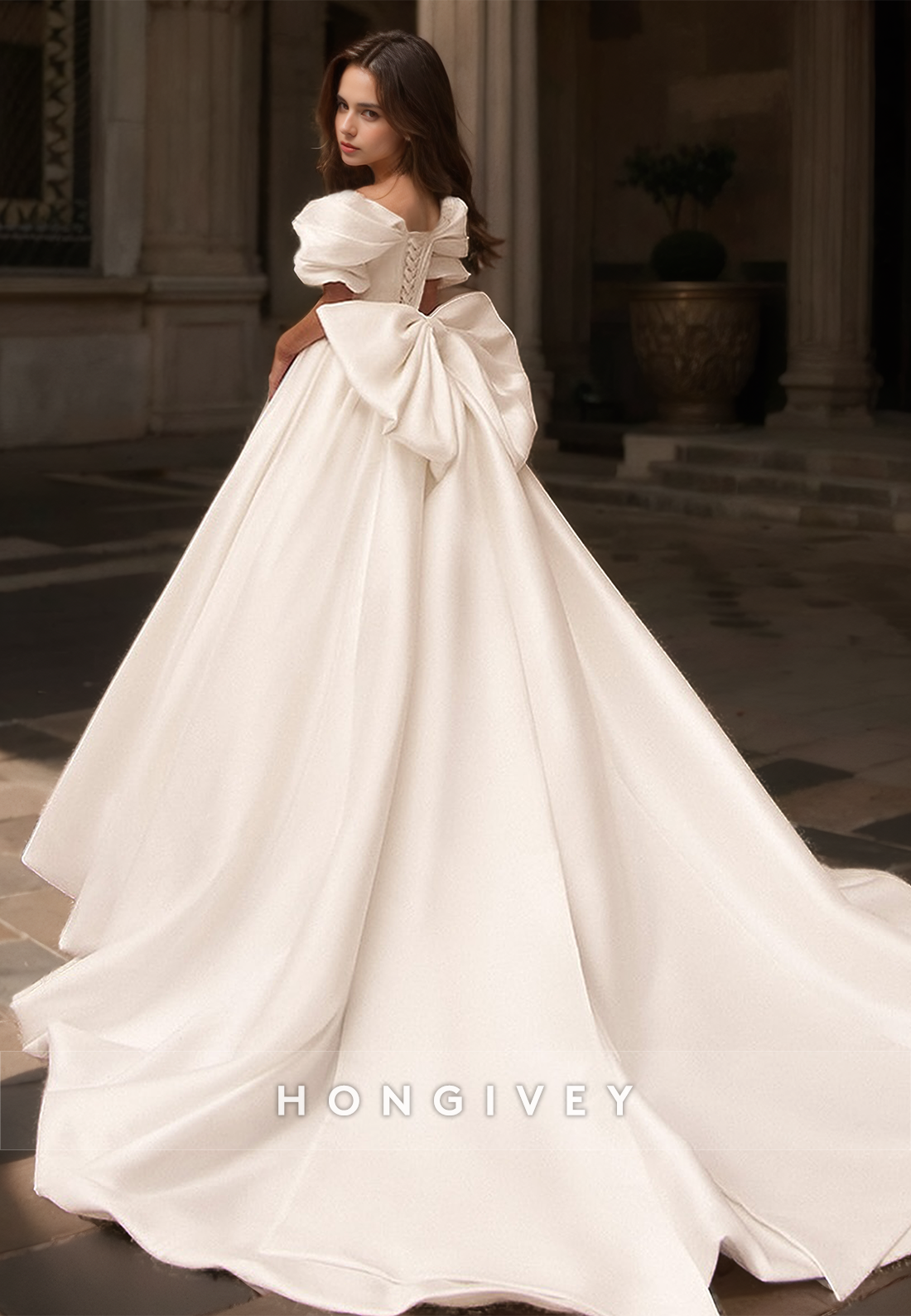 Elegant Off-Shoulder Wedding Dress with Bow A-Line with Train Bridal Dresses