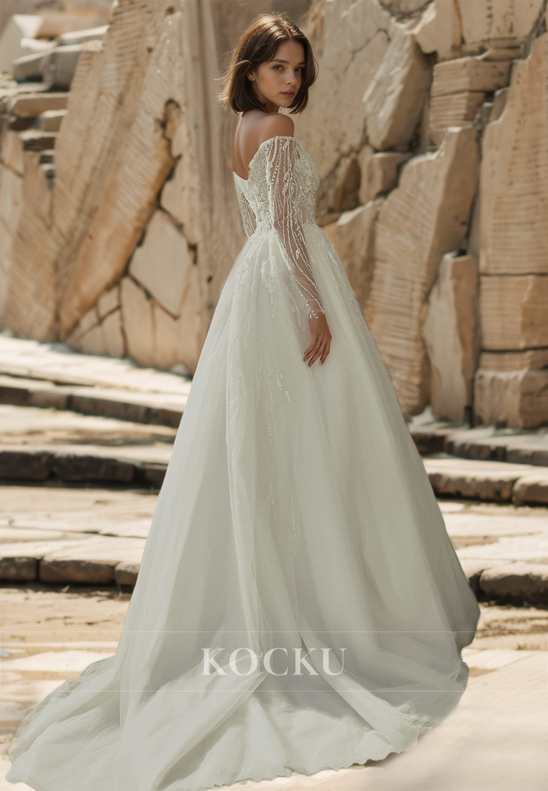 A-Line Sweetheart Long Sleeves Train Sheer Beads Lace Wedding Dress Bridal Gowns with Appliques