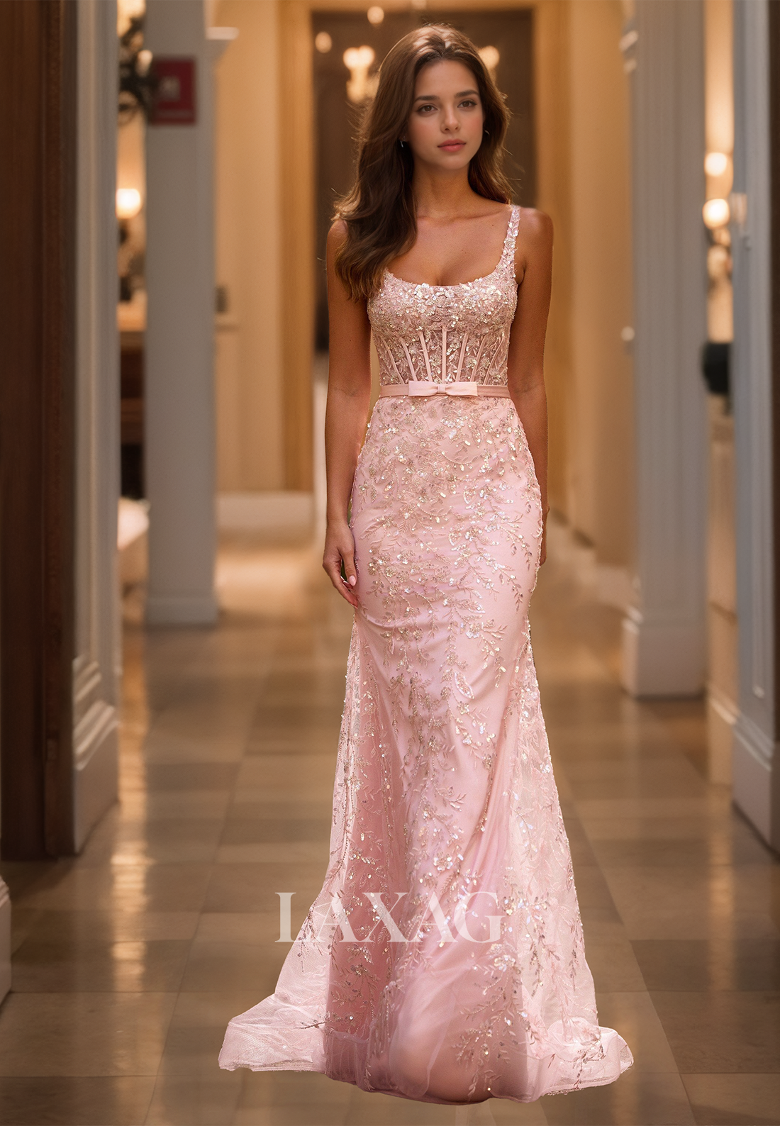 Scoop-Neck Spaghetti Straps Sleeveless Party Gowns Sequined Lace Applique Mermaid Prom Dress