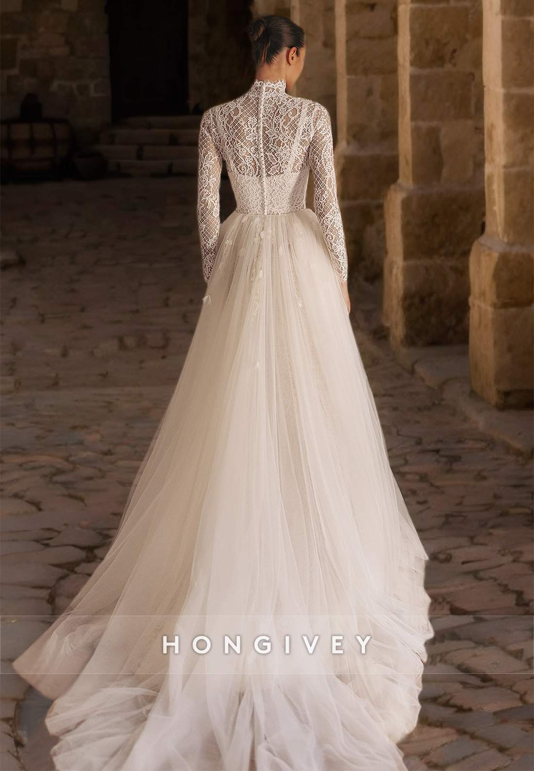 High Neck Lace Applique Wedding Dress with Train Long Sleeves Tulle Bride Gown