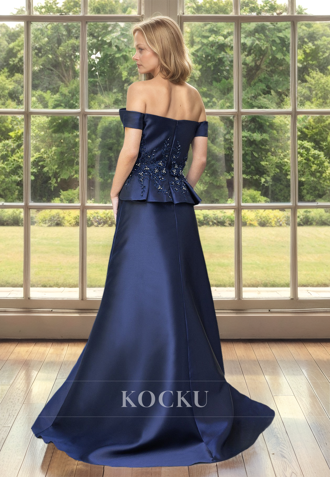 Elegant&Luxurious Off-Shoulder A-Line Sleeveless Appliques Satin Mother of Bride Dress with Train