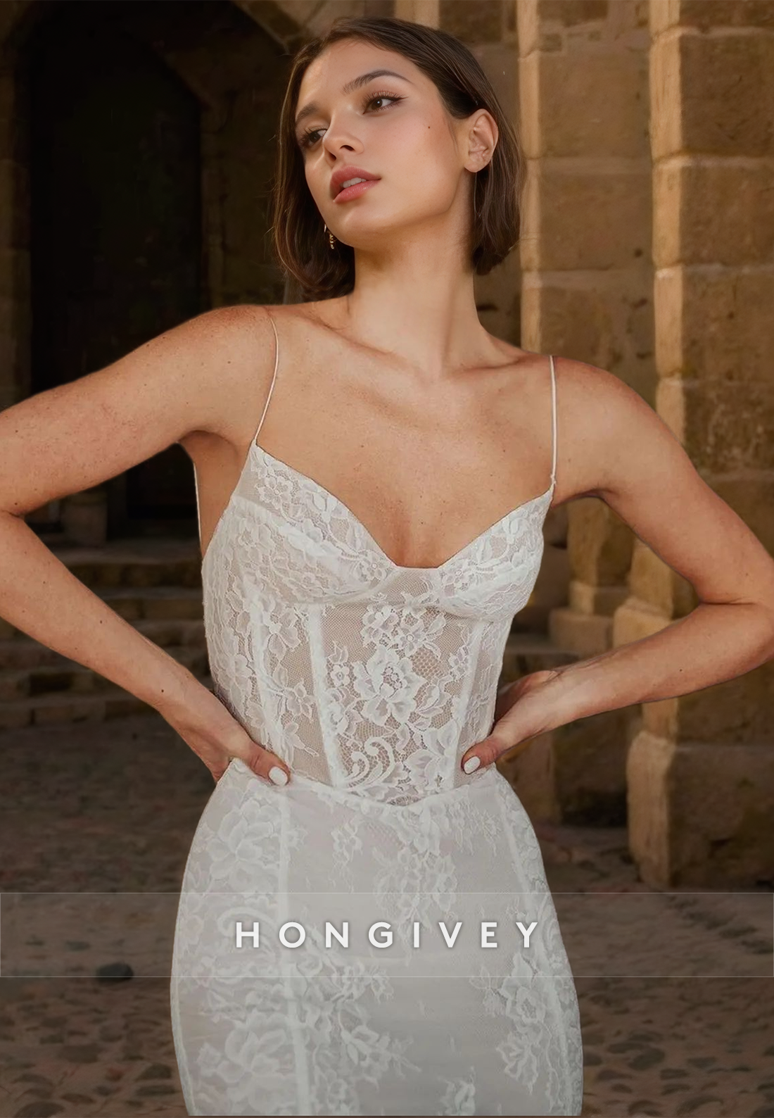 Applique Mermaid Wedding Dress with Train Straps Fitted Bride Gown