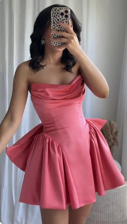Classy Pink Strapless A-Line Satin Homecoming Dresses Short Birthday Outfits Cocktail Dress With Bow  S373