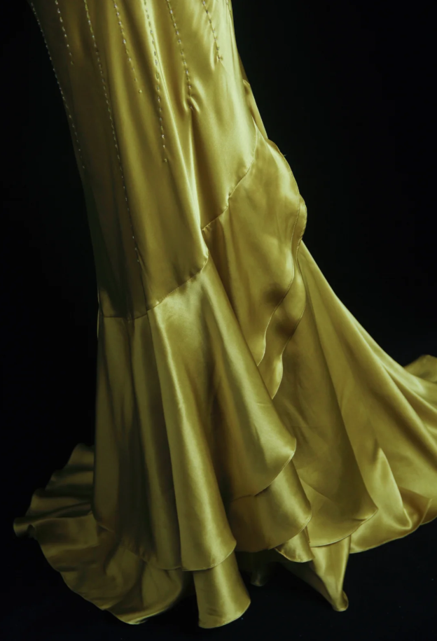 Stylish Strapless Gold Satin Pleated Beaded Mermaid Long Birthday Party Dress Evening Dress D1684