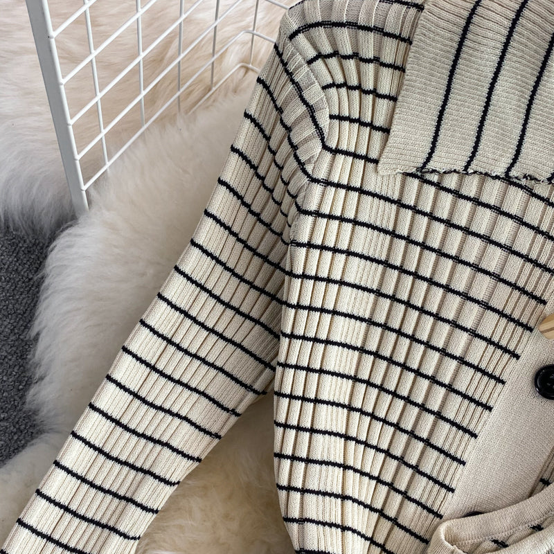 Stylish Temperament Plaid Knitted 3-Piece Coat Set for All