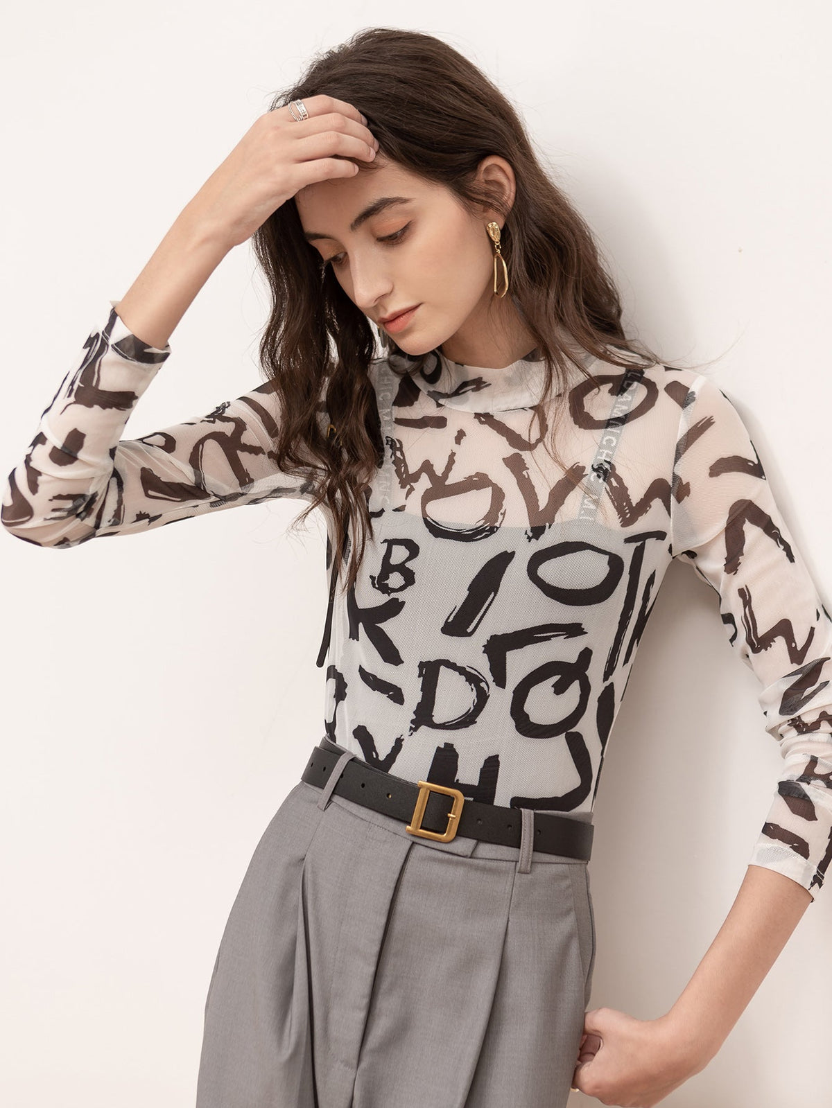 KittenAlarm - Half high collar letter crop top T-shirt