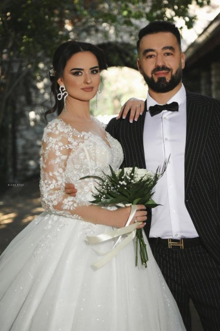 A-line Half sleeves lace V-neck Princess Wedding Dress with Appliques - Fashionpara
