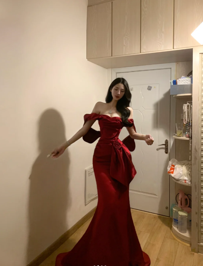 Pretty Red Off The Shoulder Satin Mermaid Long Evening Dress Formal Guest Dress D850