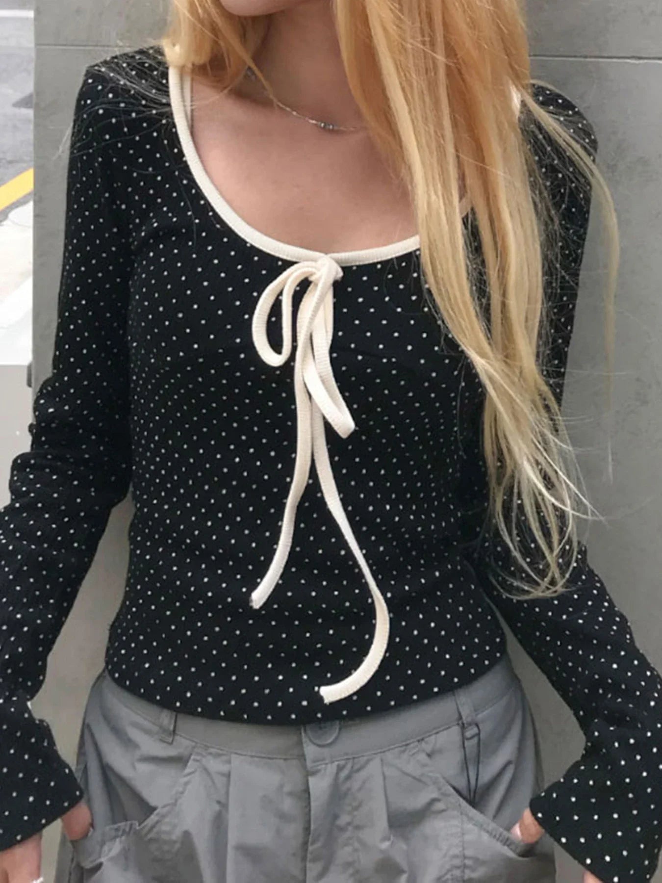 Casual Contrast Color Dot Printed Slim O-Neck Knit Top