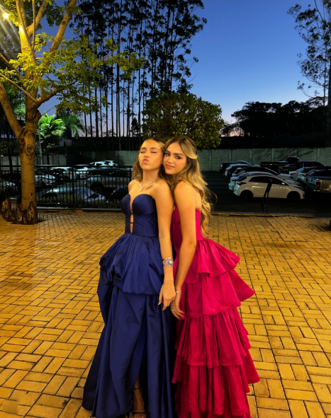 Stylish Royal Blue Strapless Satin Pleated Long Wedding Guest Dress Evening Dress D1546