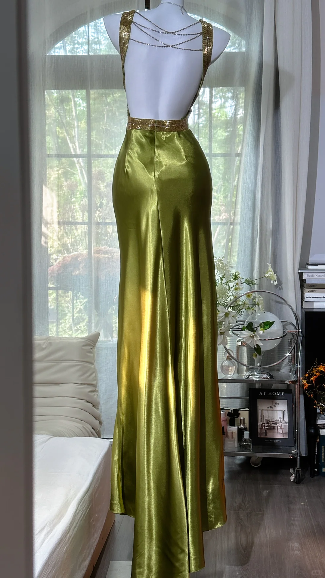 Vintage Olive Green V Neck Satin Backless Mermaid Party Dress Long Evening Dress D870