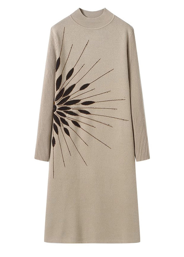 Ribbed Knit Mock Neck Long Sleeve Radiating Graphic A-Line Midi Dress - View 5
