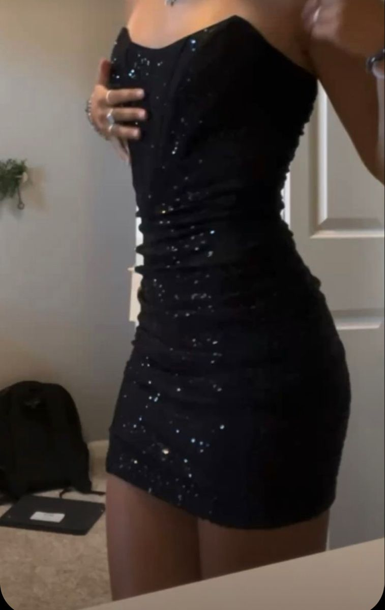 Sparkly Black Strapless Sequin Sheath Cocktail Dress Short Prom Dress Homecoming Dress D260