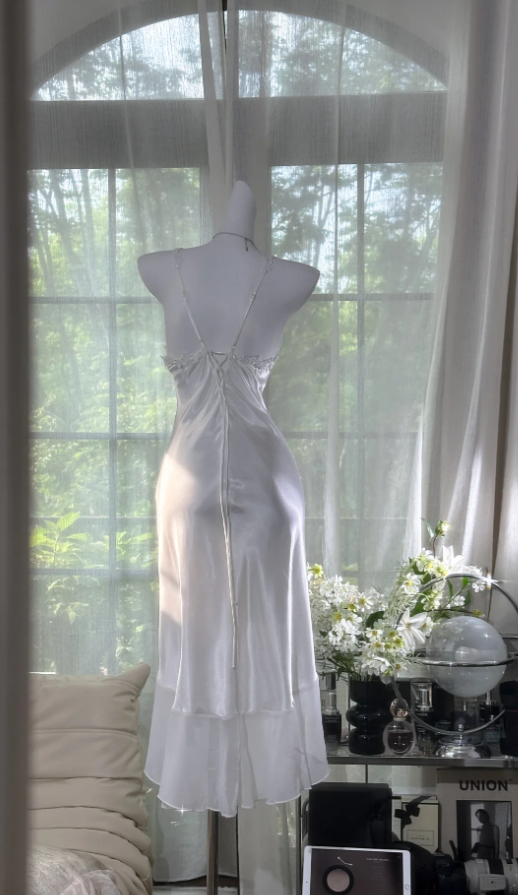 Beautiful White Spaghetti Straps Satin Appliques Chiffon Mermaid Prom Dress Long Evening Dress D923