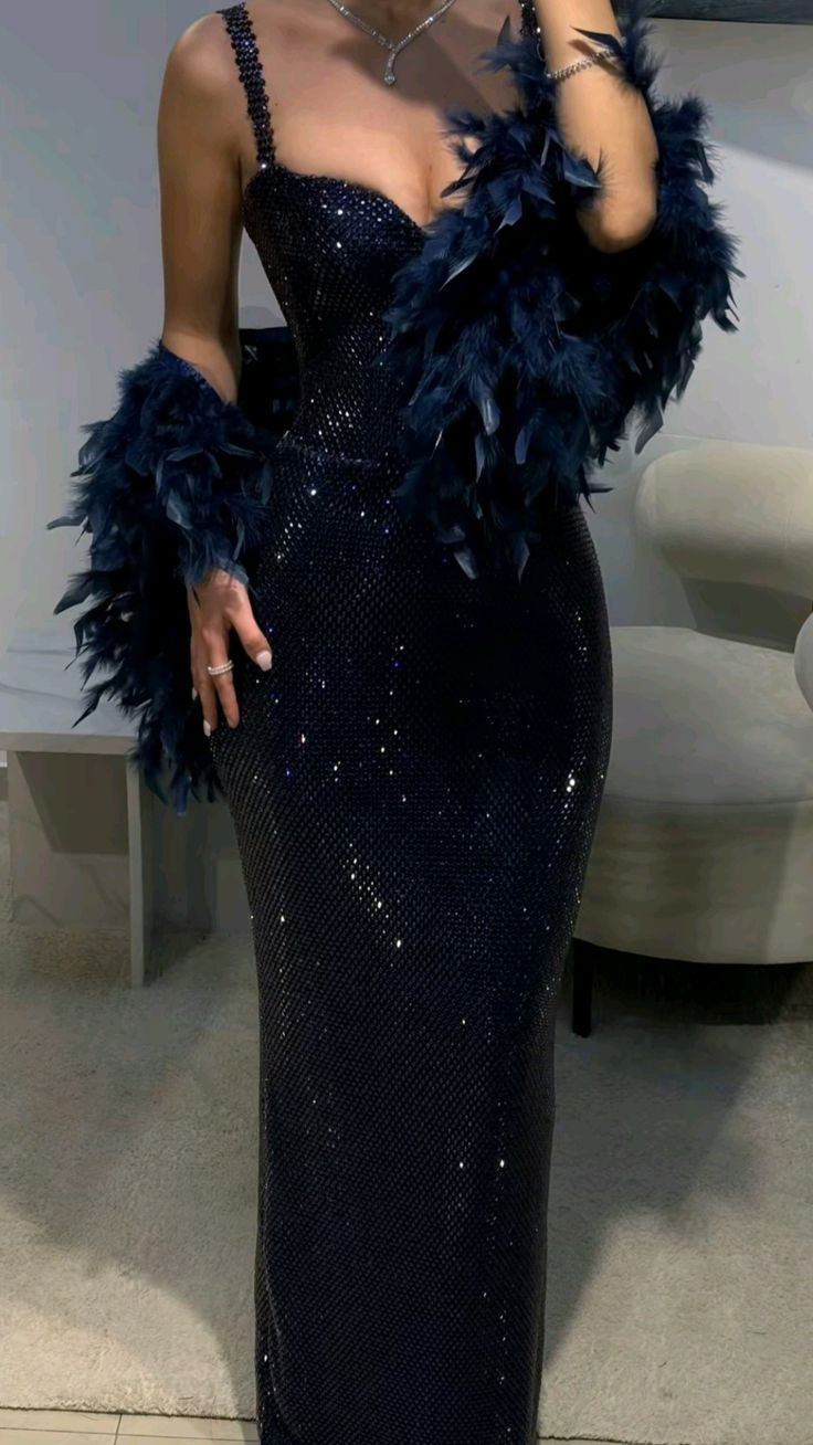 Gorgeous Spaghetti Straps Dark Navy Blue Sequin Sheath Long Party Dress Formal Evening Dress D1604