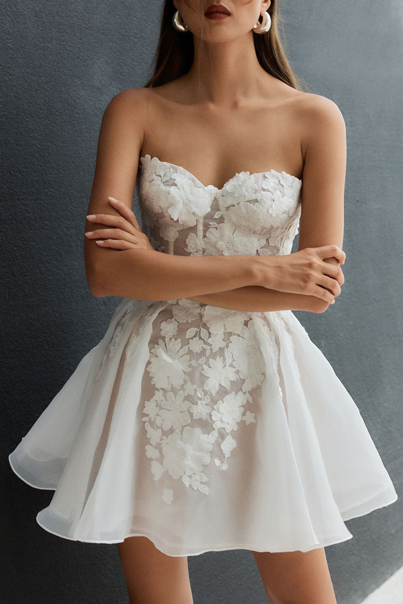 K1433 - Sweetheart Strapless Lace Appliqued A-Line Mini Wedding Dress - Fashionpara