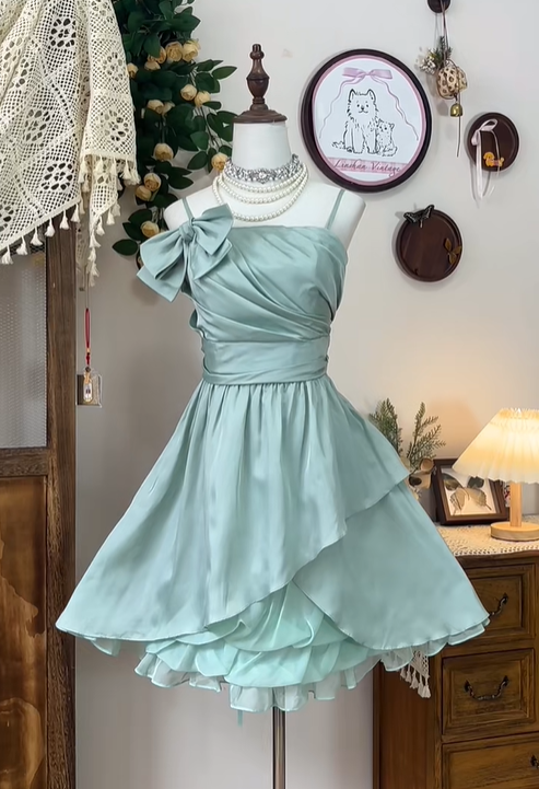 Classy Light Green Spaghetti Straps A Line Homecoming Dress Cocktail Dress S329
