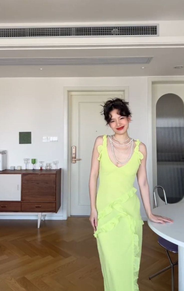 Chic V Neck Lime Green Satin Ruffled Mermaid Party Dress Slit Long Evening Gown D993