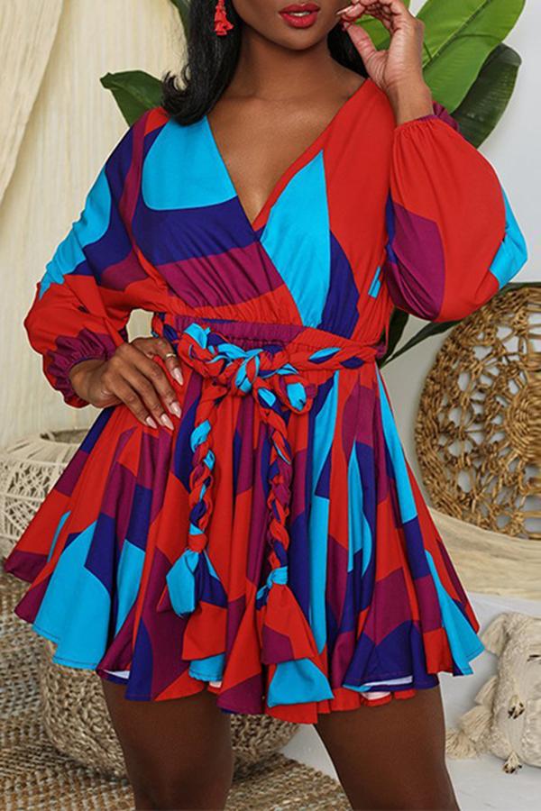 Plus Size Fashion Contrast Print V-neck Pleated Dress  Fashionpara