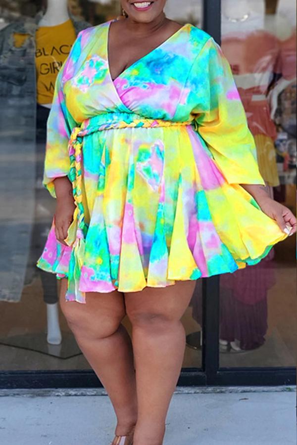 Plus Size Fashion Contrast Print V-neck Pleated Dress  Fashionpara