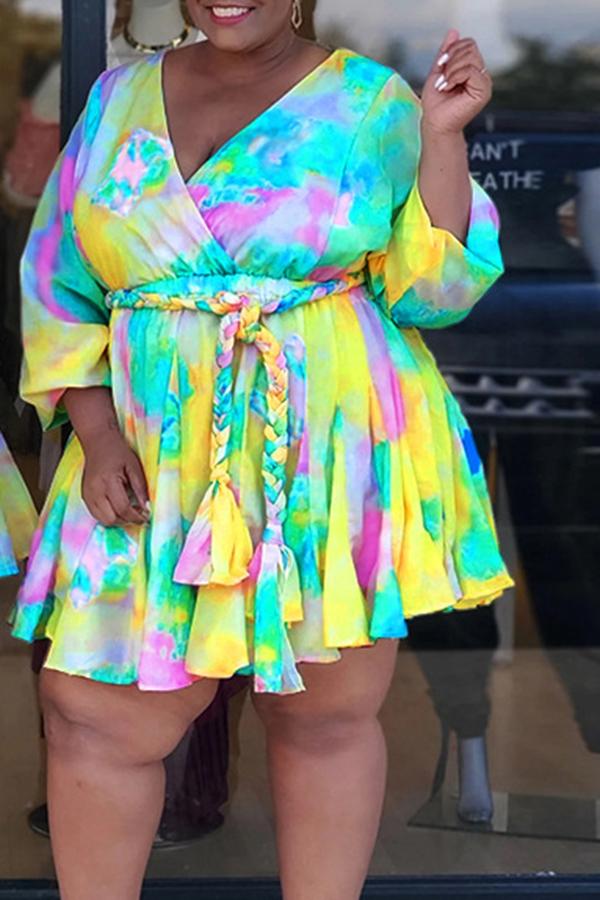 Plus Size Fashion Contrast Print V-neck Pleated Dress  Fashionpara