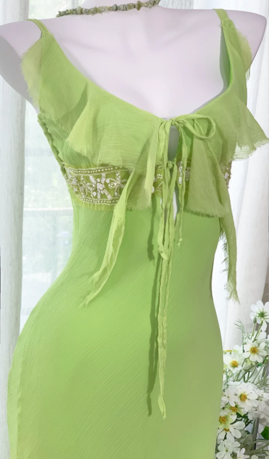 Classy Spaghetti Straps V Neck Green Chiffon Beaded Ruffles Long Party Dress Birthday Outfits D1376