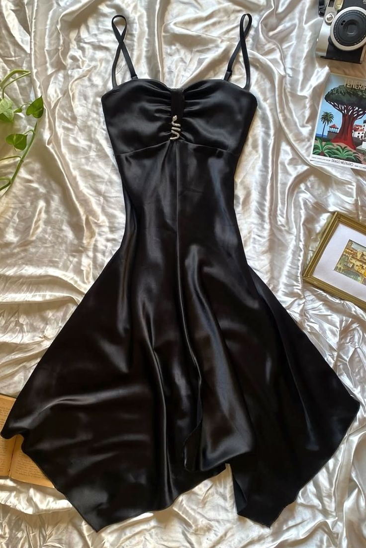 Fashion Black Satin Spaghetti Straps A Line Short Homecoming Dress Cocktail Dress D336