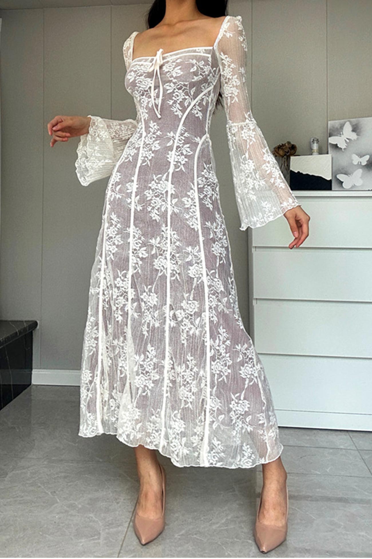 Lace Tie-up Flare Sleeve Midi Dress