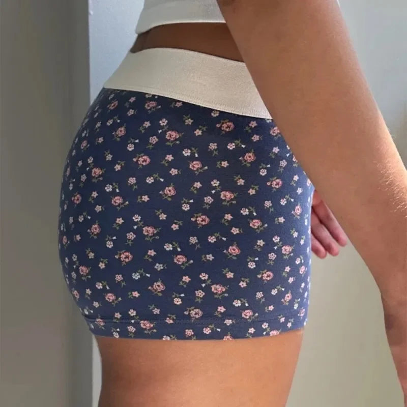 Floral Button Stretch Lounge Short