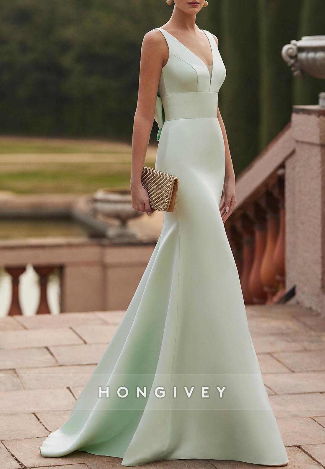 Low Back Bowknot Trumpet Sweep Mother of Bride Train V Neck Satin Pleated Evening Gown