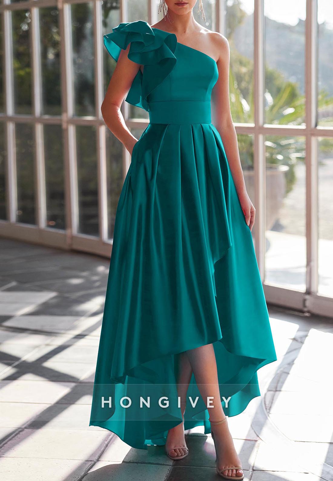 Princess Asymmetrical One Shoulder Satin Pleated Shoulder Flower Evening Gowns